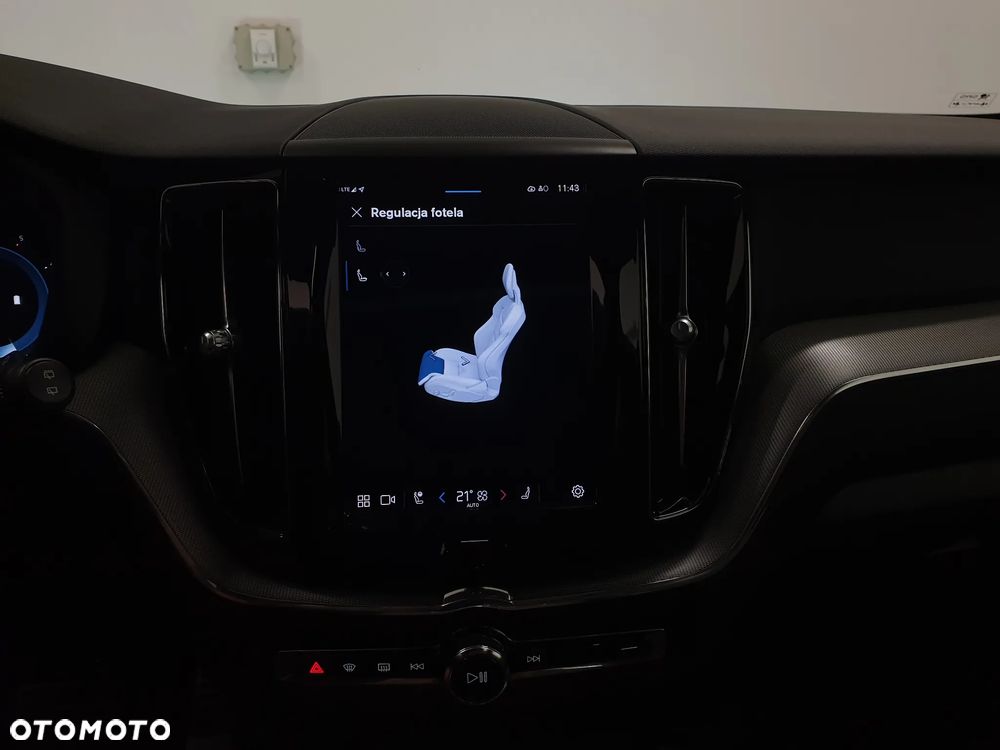 Volvo XC 60 B4 D Geartronic RDesign - 22