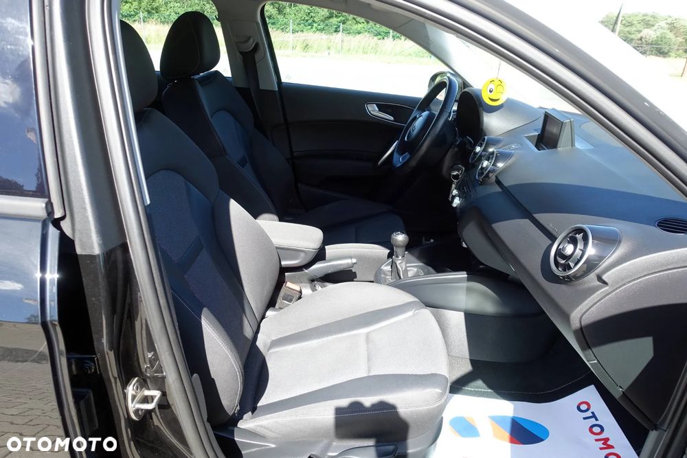 Audi A1 Sportback 1.6 TDI Attraction - 14