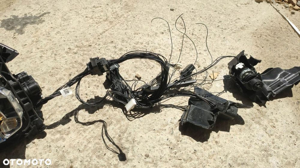 EU MODUŁ SOCZEWKA LAMPY PRAWY BMW G01 G02 G30 - 2