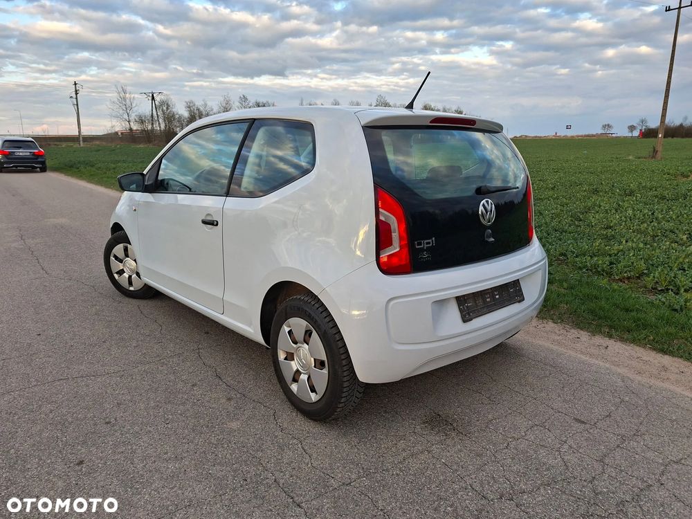 Volkswagen up! white - 4