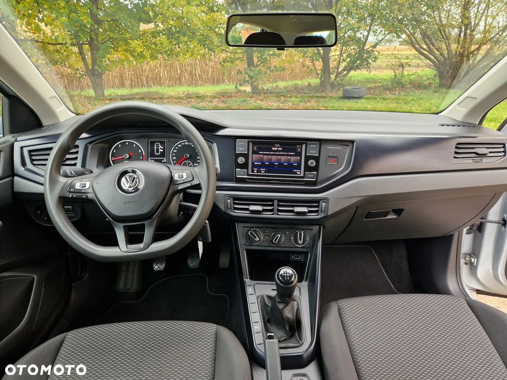 Volkswagen Polo - 12