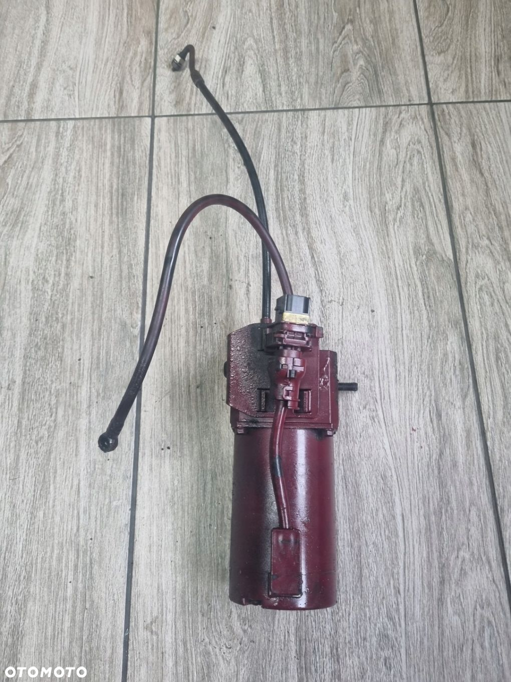 POMPKA ELEKTRYCZNA PODNOSZENIA KABINY RENAULT GAMA T RANGE C K - 2