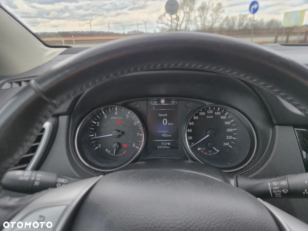 Nissan Qashqai 1.2 DIG-T N-Connecta - 6