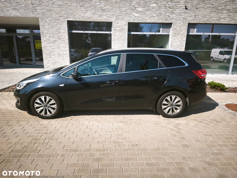 Kia Ceed 1.6 GDI ISG Platinum Edition - 5