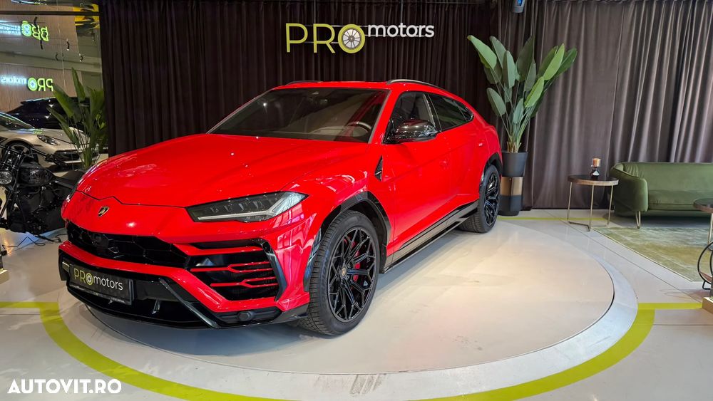 Lamborghini URUS - 11