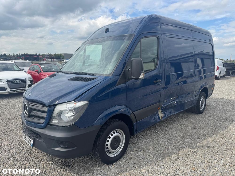 Mercedes-Benz Sprinter - 3