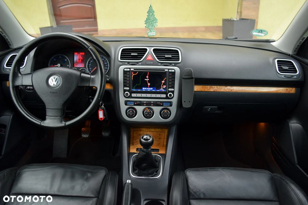 Volkswagen Eos 2.0 TDI DPF Exclusive - 23