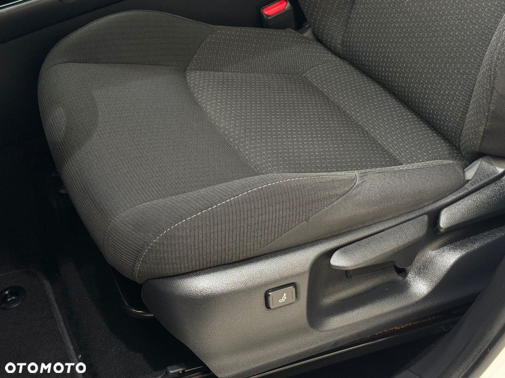 Toyota C-HR - 11