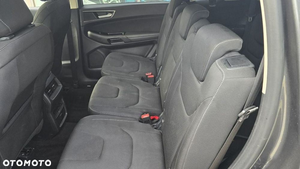 Ford S-Max - 16