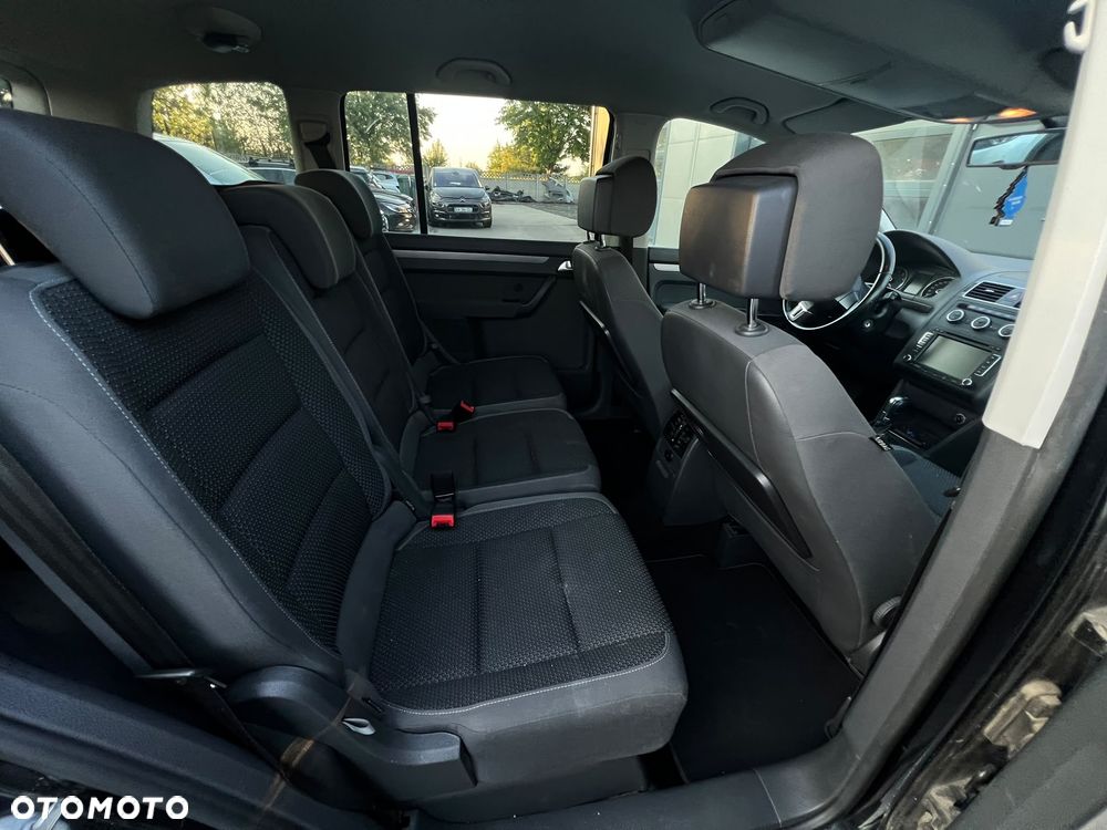 Volkswagen Touran 1.4 TSI DSG Highline - 15