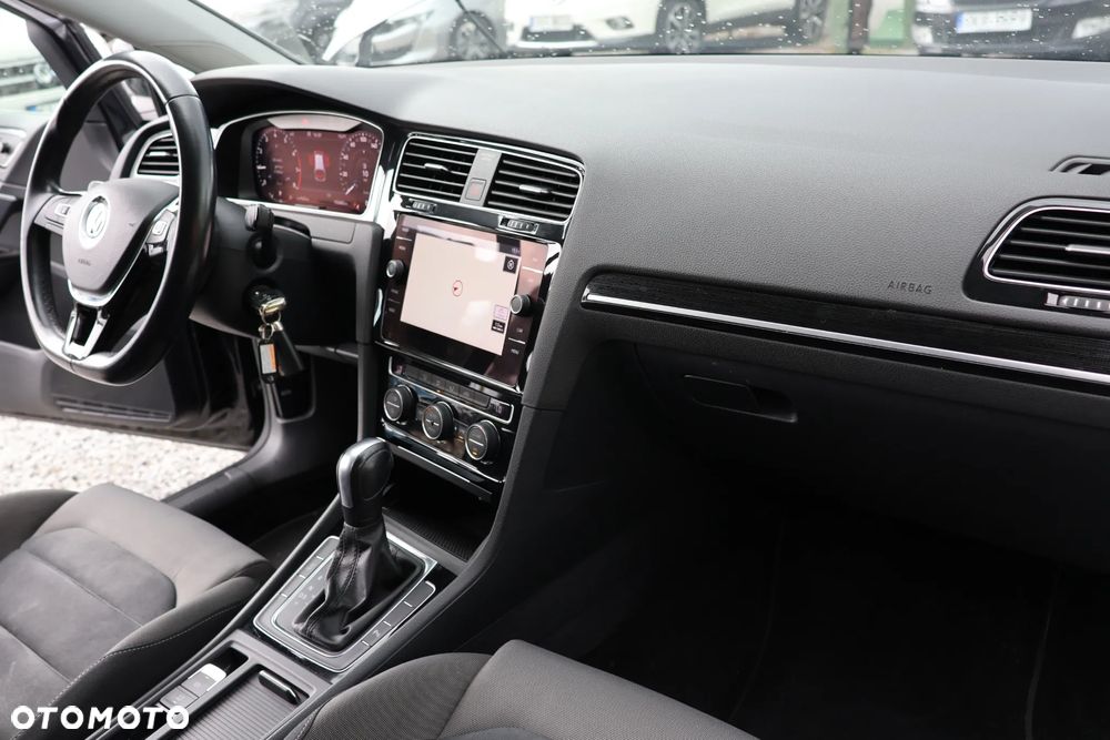 Volkswagen Golf Variant 1.5 eTSI OPF DSG Style - 12