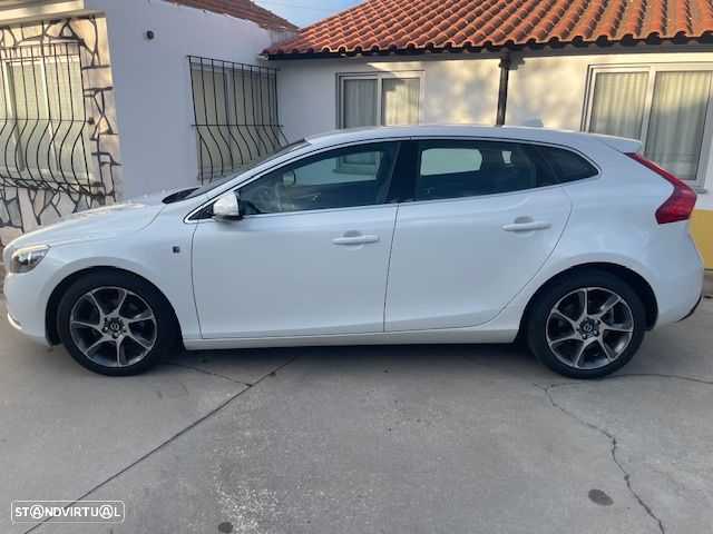Volvo V40 1.6 D2 VOR - 4