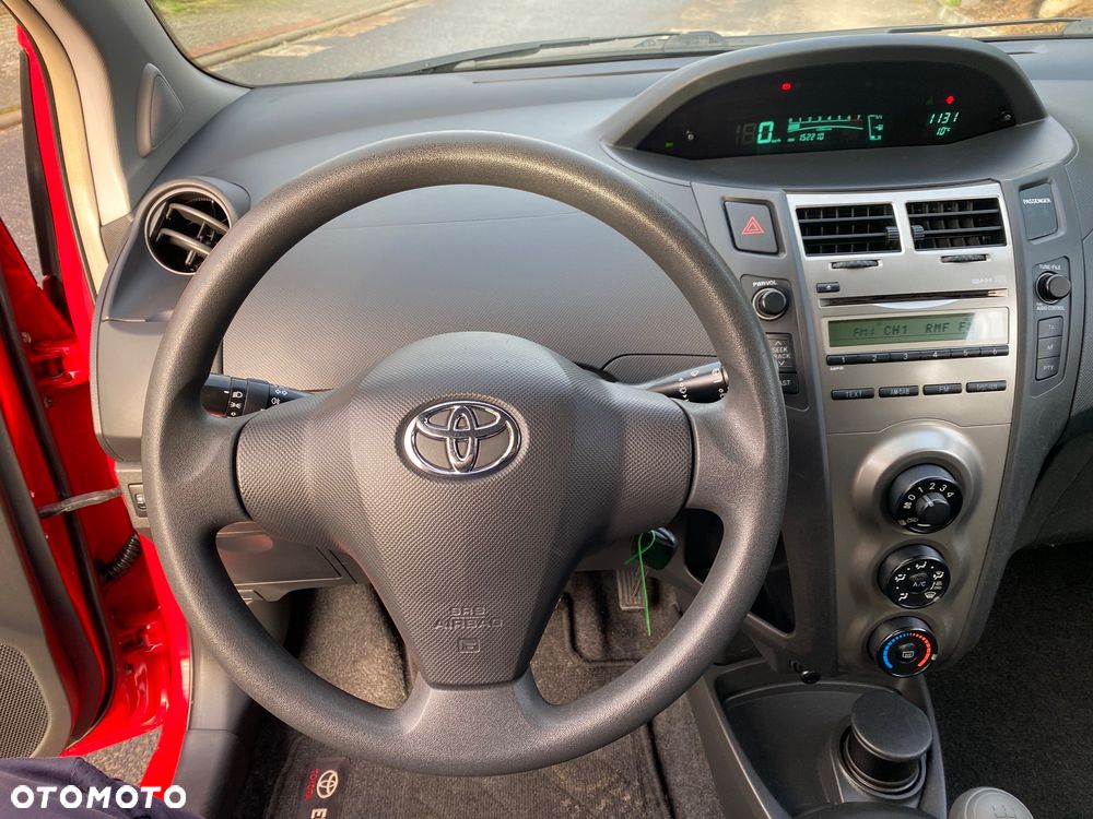 Toyota Yaris 1.0 VVT-i Cool - 20