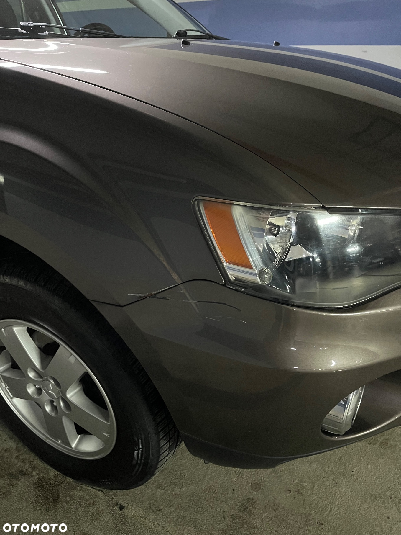 Mitsubishi Outlander 2.2 DI-D 4WD TC-SST Intense - 21