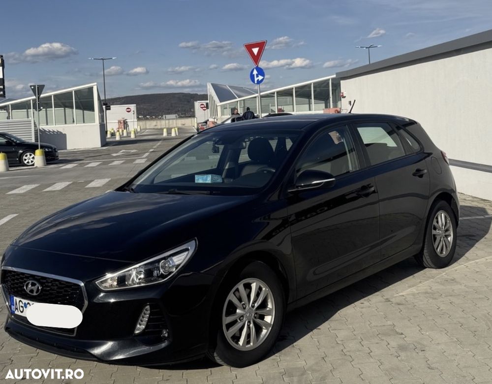 Hyundai i30 1.4 MPi 5DR M/T ISG Highway - 2
