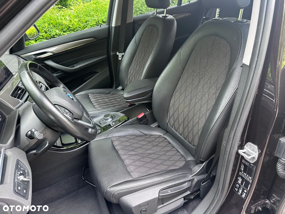 BMW X1 xDrive20d Sport Line sport - 13