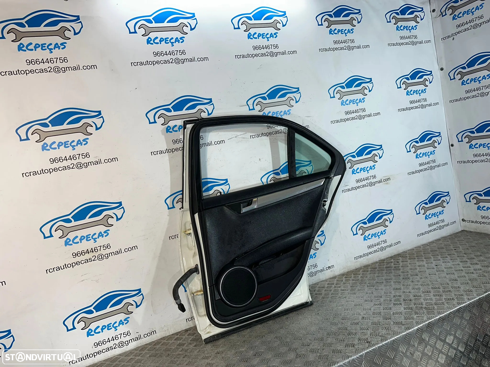 .Porta Traseira Tras Direita Mercedes Benz Class C W204 Sedan Carro 2007 - 2014 - 5