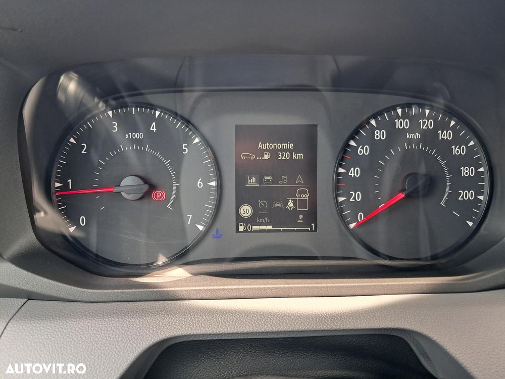 Renault MASTER FURGON L2H2 2.0D 170CP EURO 6 - 20