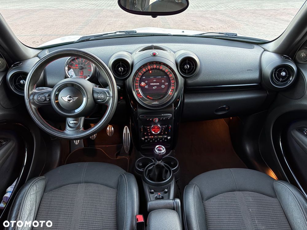 MINI John Cooper Works - 34