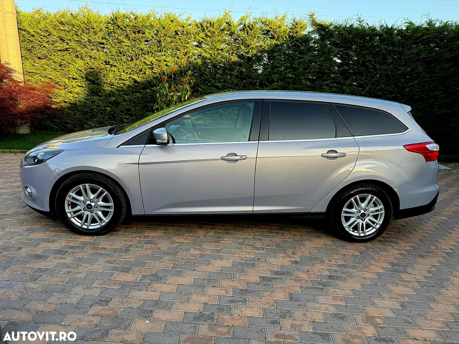 Ford Focus 2.0 TDCi DPF Titanium - 7