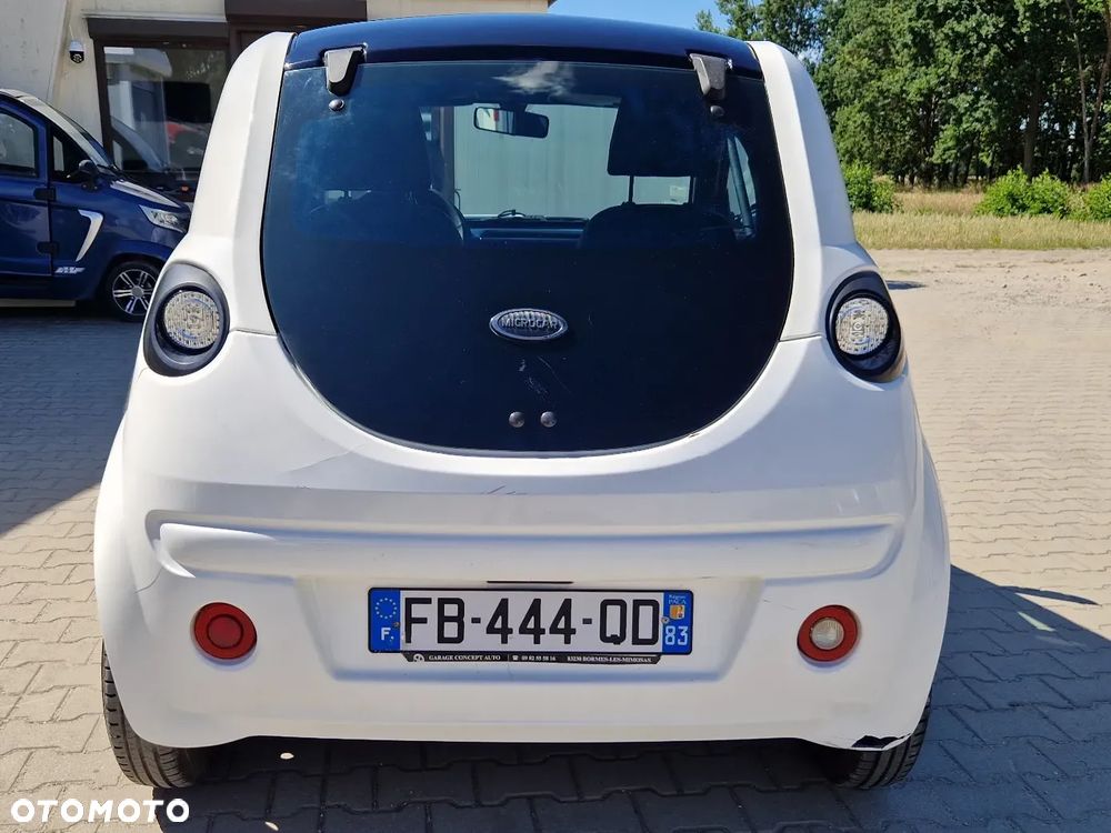 Microcar DUE First - 11
