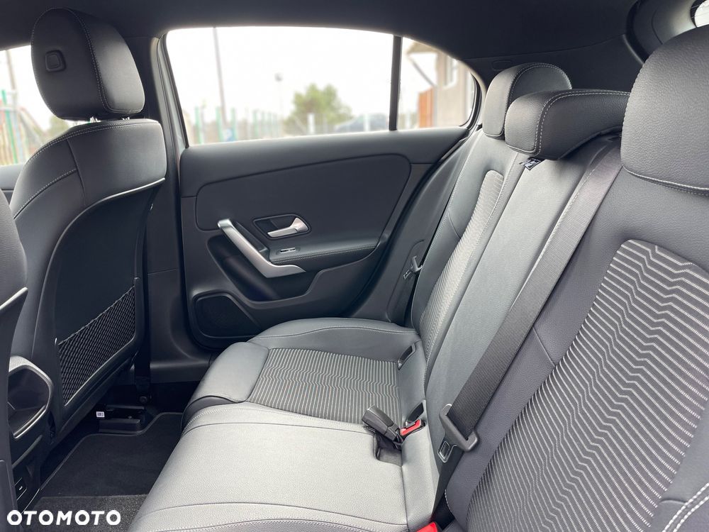 Mercedes-Benz Klasa A 200 Progressive 7G-DCT - 23