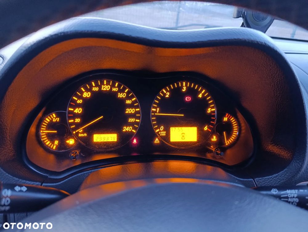 Toyota Avensis 2.0 D-4D Sol - 16