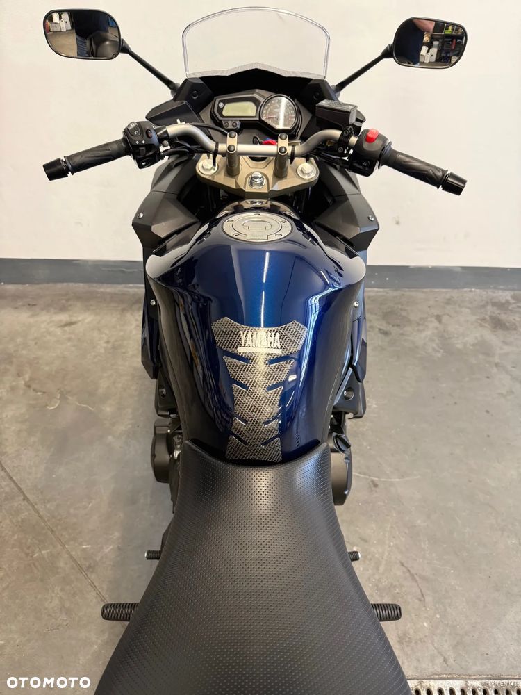 Yamaha XJ - 37