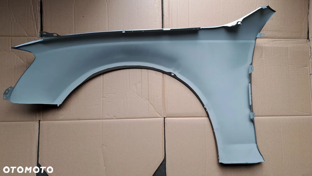 BŁOTNIK AUDI A4 B8 LIFT LY7G PRAWY przód do modeli od 2011 do 2015 sedan kombi - 4