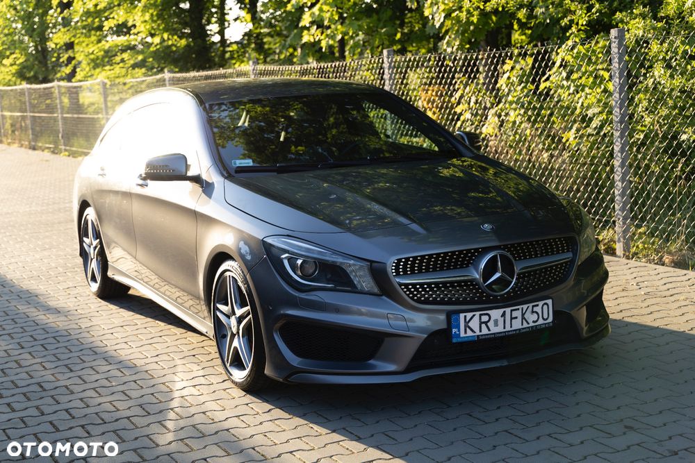 Mercedes-Benz CLA 200 7G-DCT AMG Line - 14