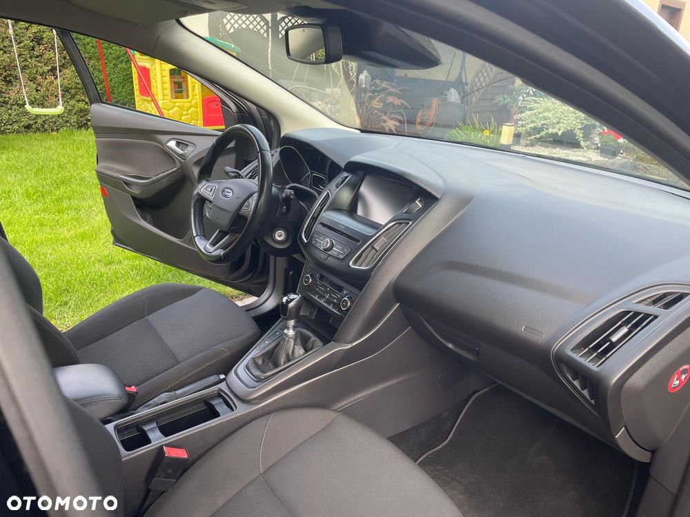 Ford Focus - 20