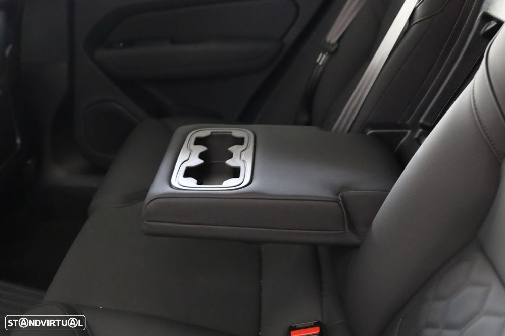 Volvo XC 60 2.0 T6 PHEV Core AWD - 19