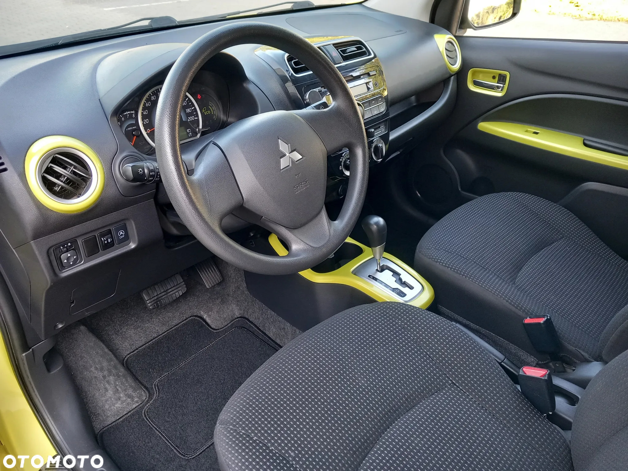 Mitsubishi Space Star 1.2 Clear Tec CVT Klassik Kollektion+ - 7