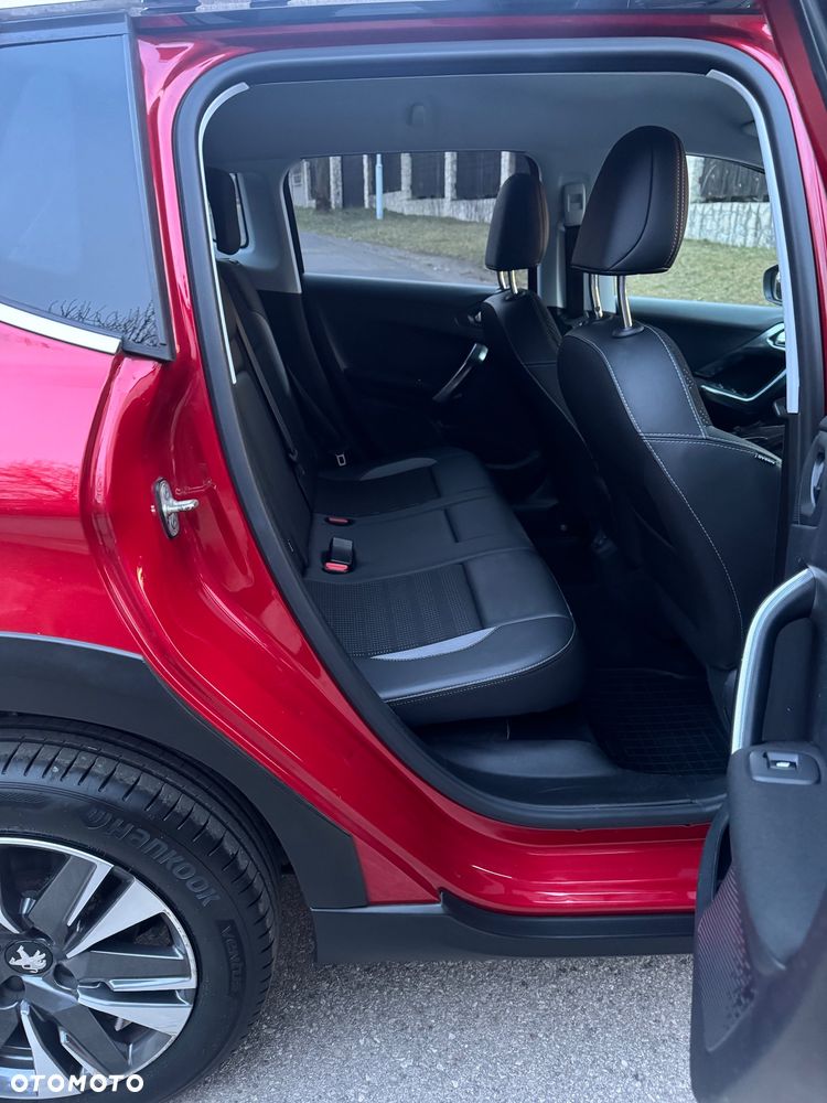 Peugeot 2008 PureTech 110 Stop&Start Allure - 21