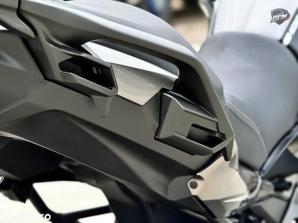Kawasaki Versys 1000 - 32