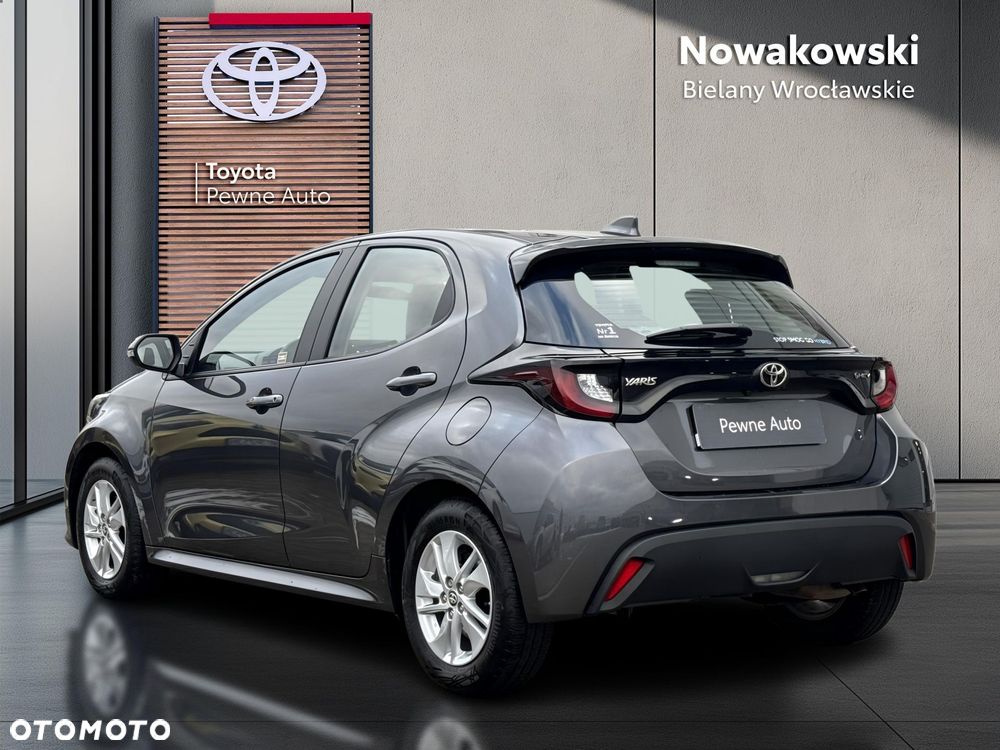 Toyota Yaris - 2