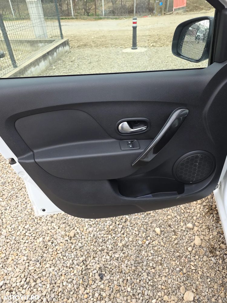 Dacia Logan 1.0 SCe Laureate - 12