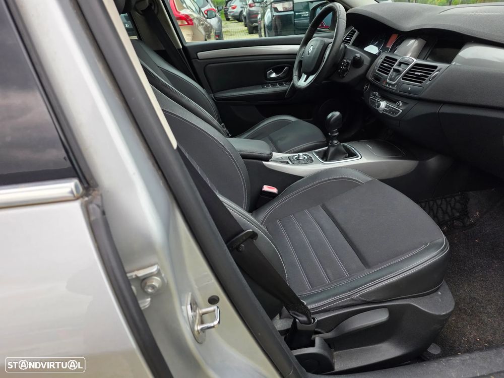 Renault Laguna Break 1.5 dCi Limited - 13