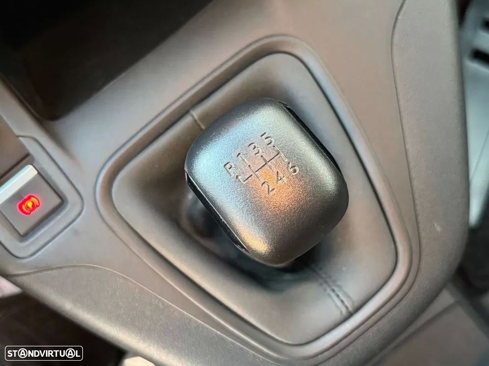 Peugeot PARTNER LONGA / 40 MIL KM / 2023 / IVA DEDUTIVEL - 22