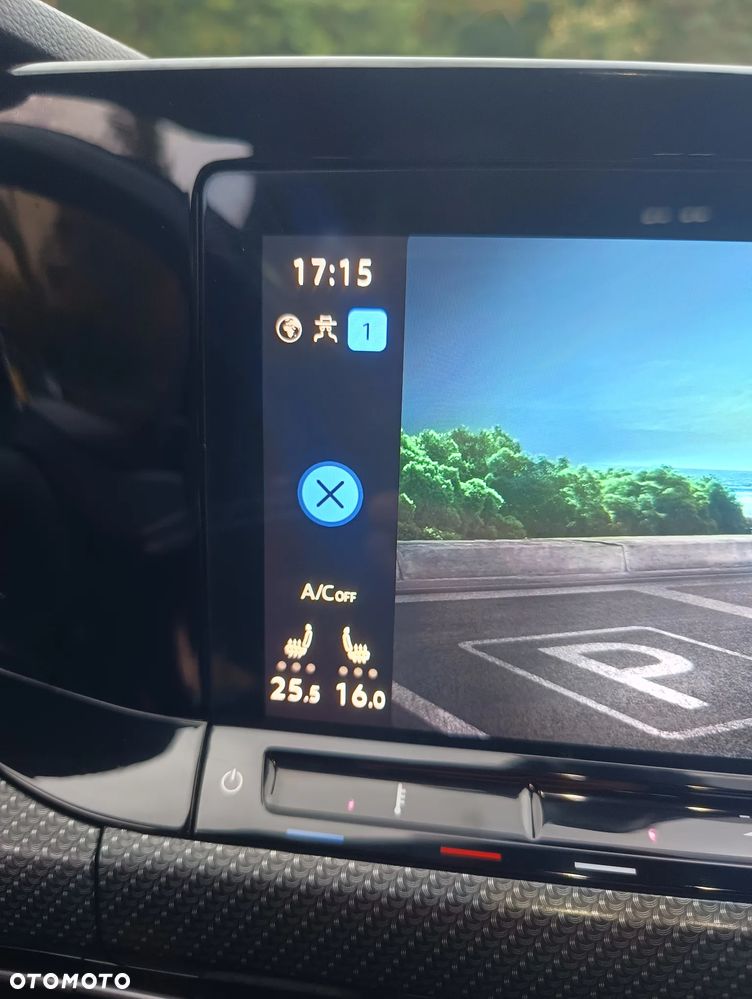 Volkswagen Golf 2.0 TSI 4Motion R DSG - 17