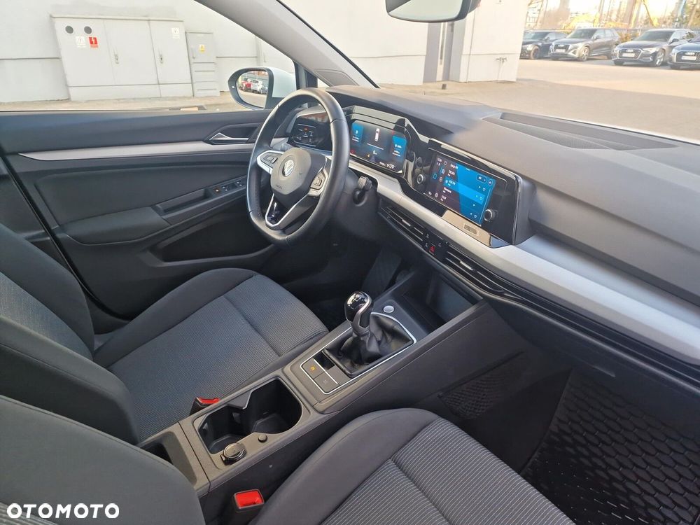 Volkswagen Golf 1.0 TSI - 28