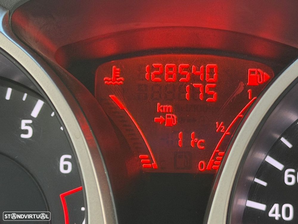 Nissan Juke 1.6 Acenta - 29