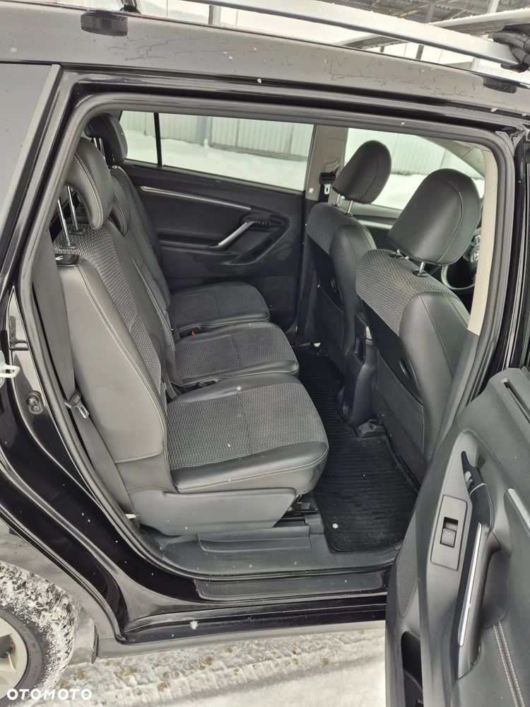 Toyota Verso - 15