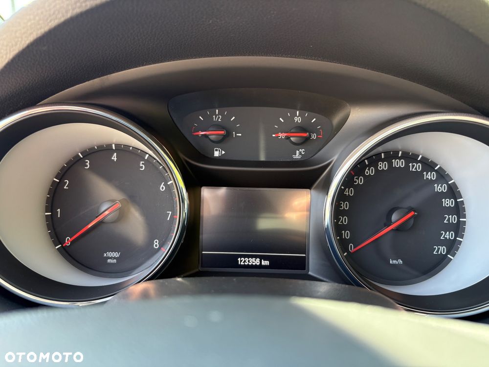 Opel Astra 1.4 T Enjoy - 19