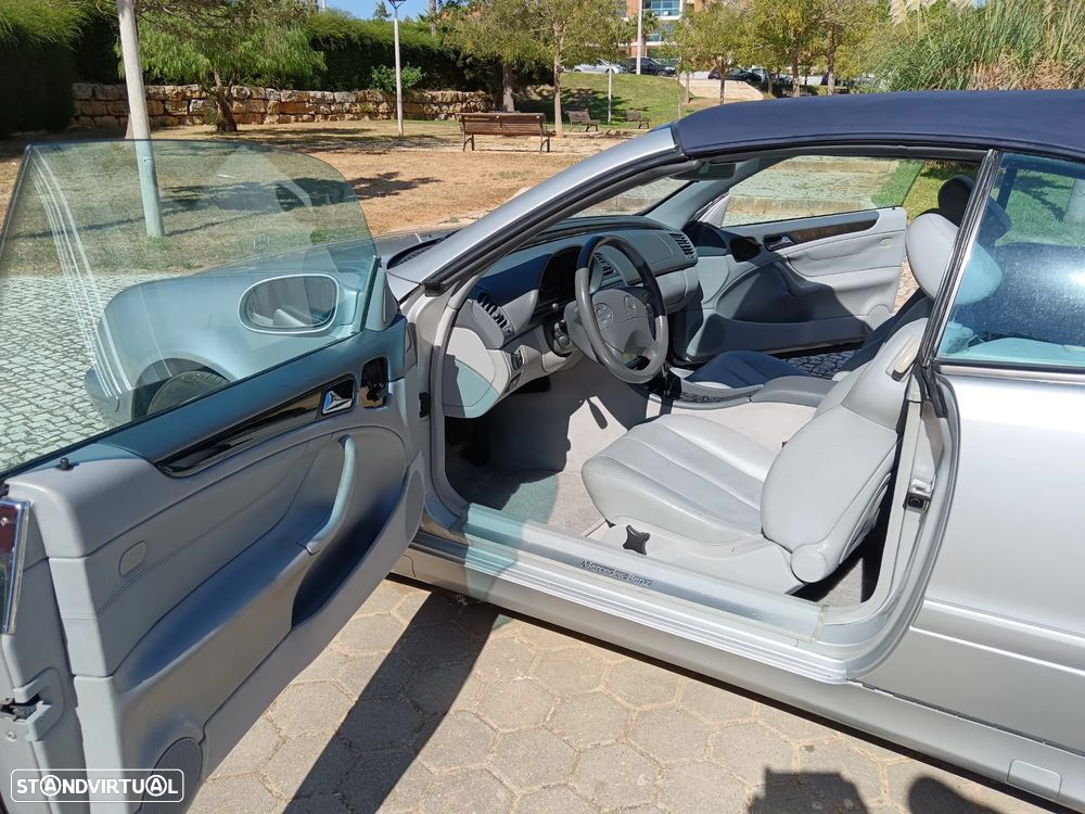 Mercedes-Benz CLK 230 - 15