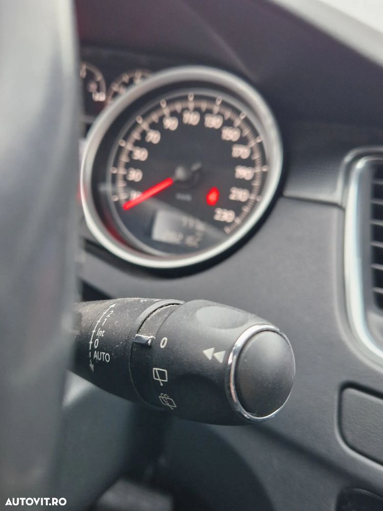 Peugeot 508 2.0 HDI FAP BVA Allure - 20