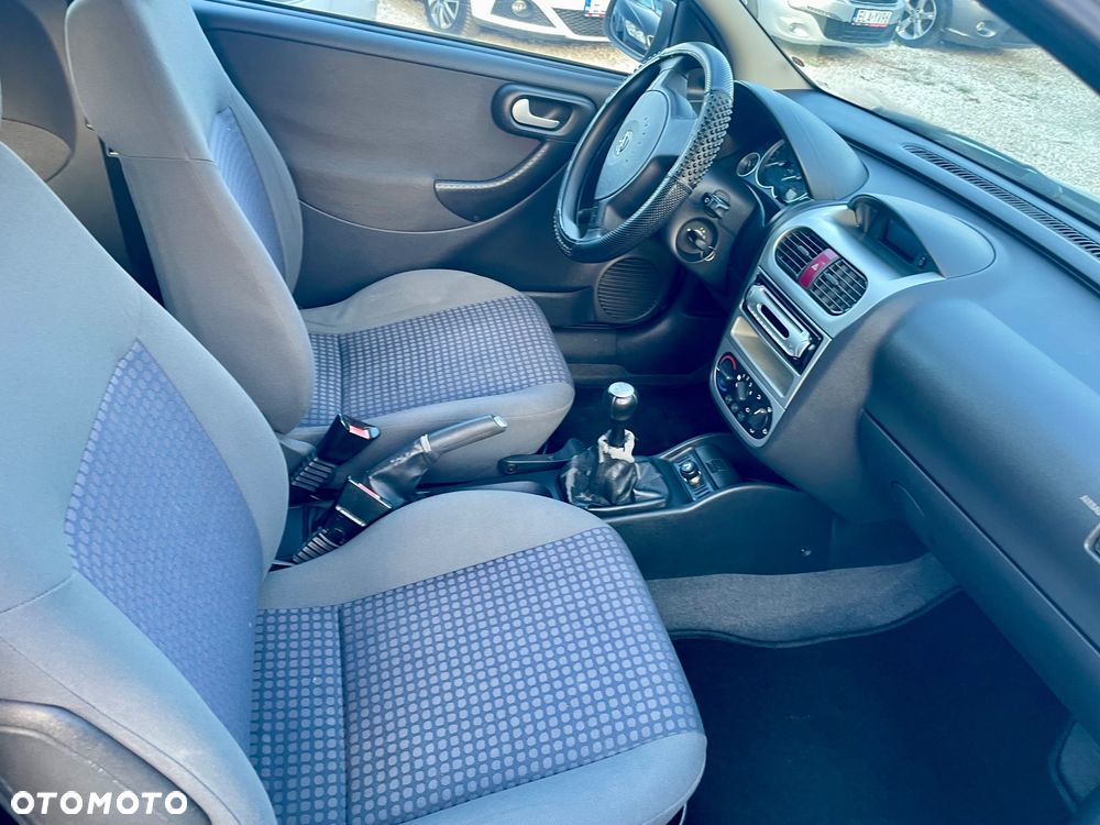 Opel Corsa 1.2 16V - 33