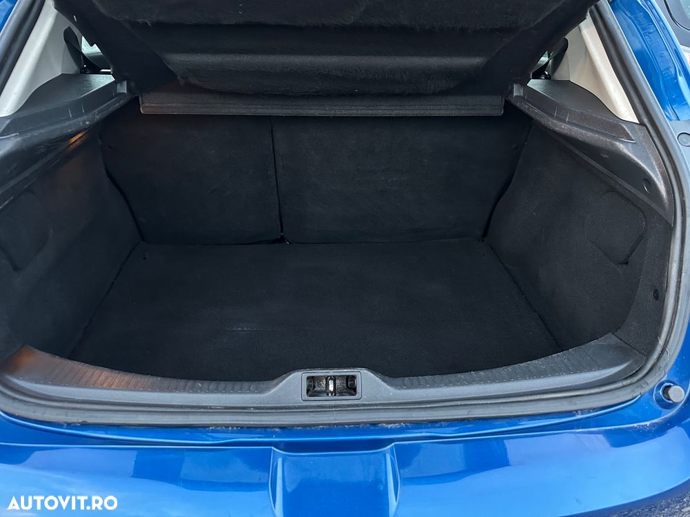 Renault Megane 1.6 16V 100 Authentique - 12