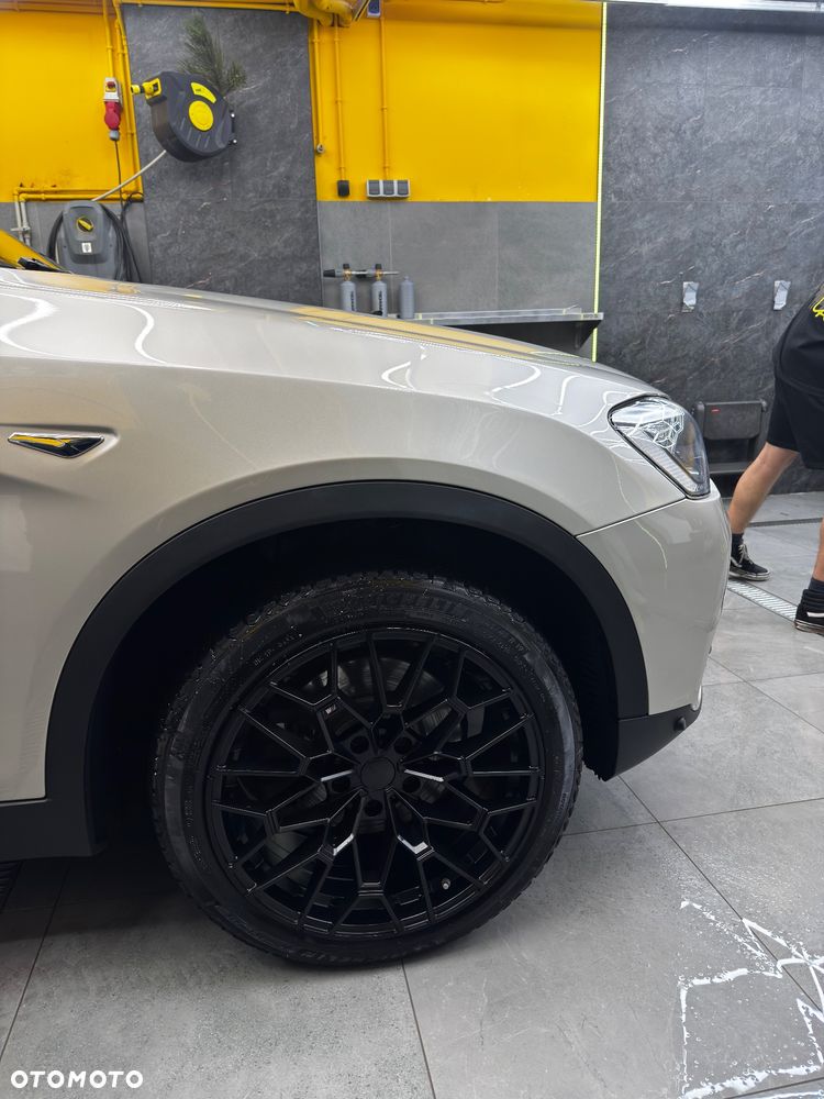 BMW X3 xDrive20d - 9