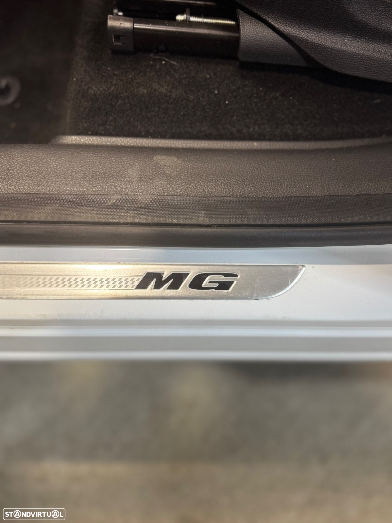 MG EHS 1.5 T-GDI Plug-in Hybrid Luxury - 16